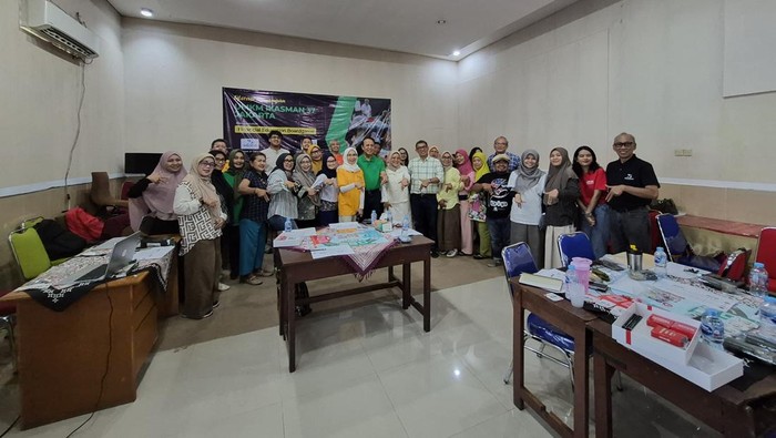 Alumni SMAN 37 Jakarta Dorong UMKM Naik Kelas Lewat Pelatihan Manajemen Risiko dan Keuangan