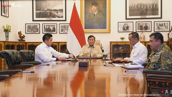 Polda Sumsel Perkuat Pemadaman Karhutla Gambut di Teluk Limau Muara Enim
