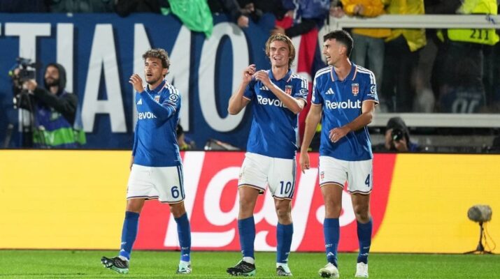 Nico Paz Bangga Como Hancurkan Manchester United 4-1, Sebut Kemenangan Bersejarah di Liga Champions